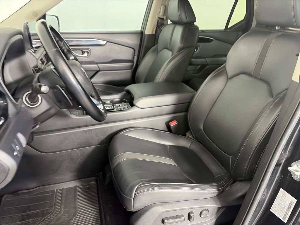 Used 2024 Honda Pilot EX-L image 11