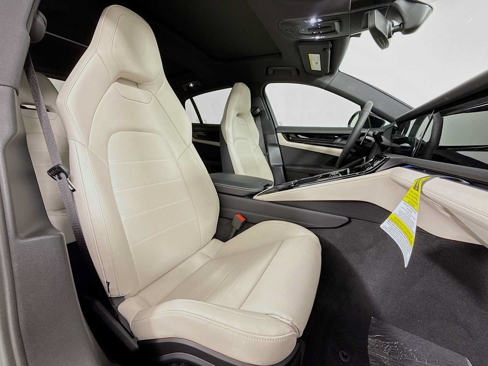 Used 2025 Porsche Panamera 4 AWD/4WD image 30