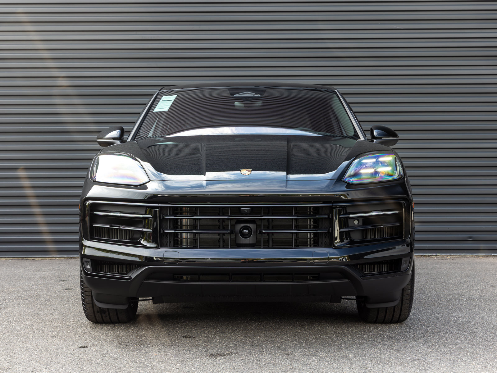New 2026 Porsche Cayenne Coupe AWD/4WD image 7