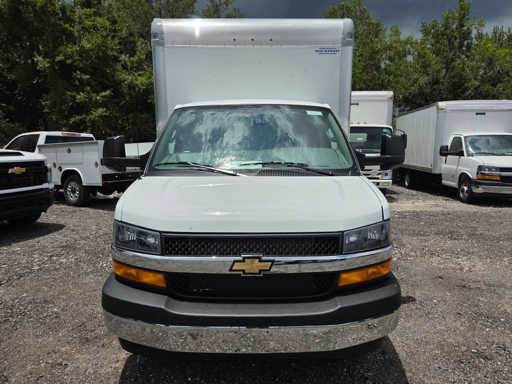 New 2026 Chevrolet Express 4500 w/ Power Convenience Package RWD image 2