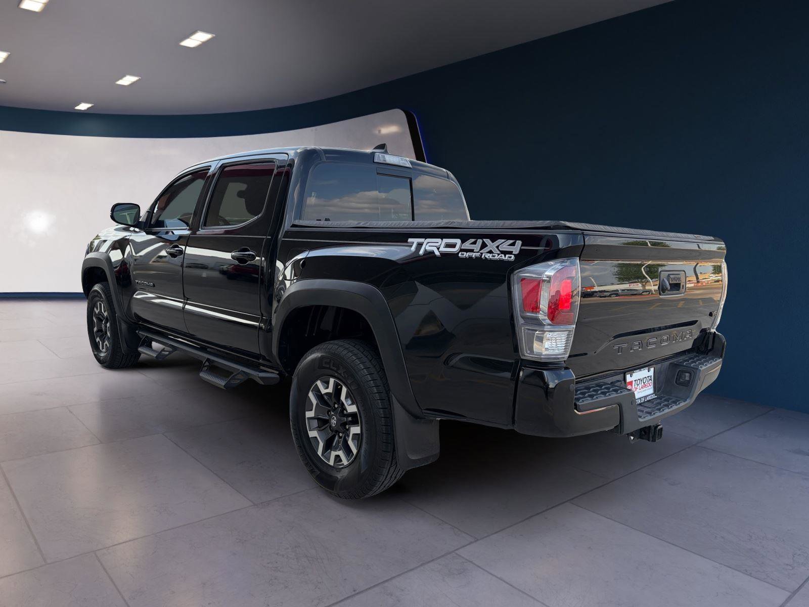 Used 2023 Toyota Tacoma TRD Off-Road w/ Technology Package image 3