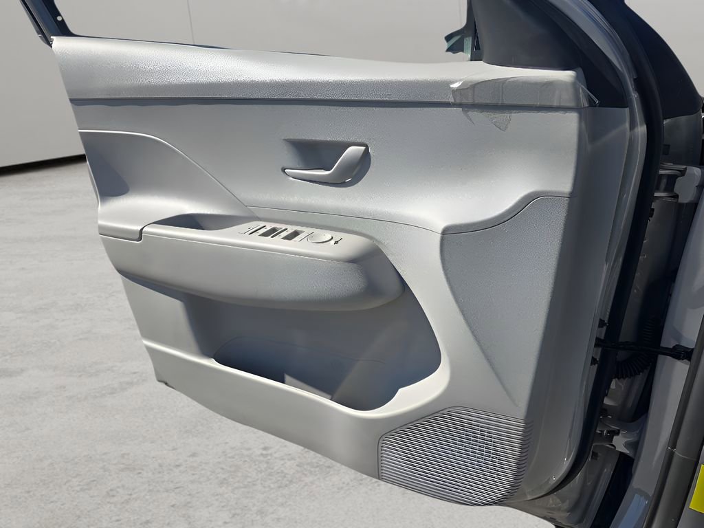 Used 2026 Hyundai Kona SEL Sport AWD/4WD image 17