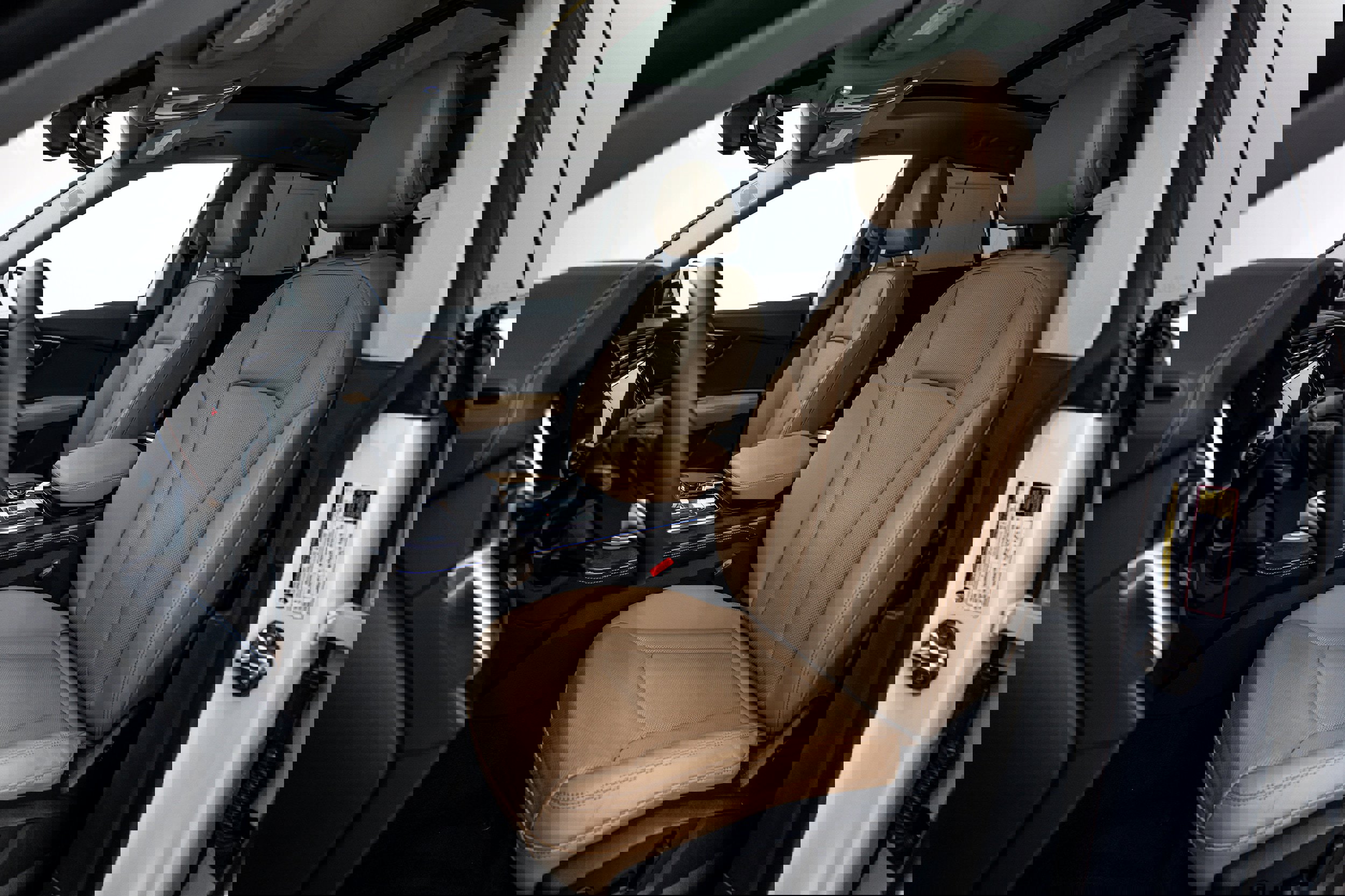 Certified 2025 Audi Q8 Premium Plus w/ Premium Plus Package image 11