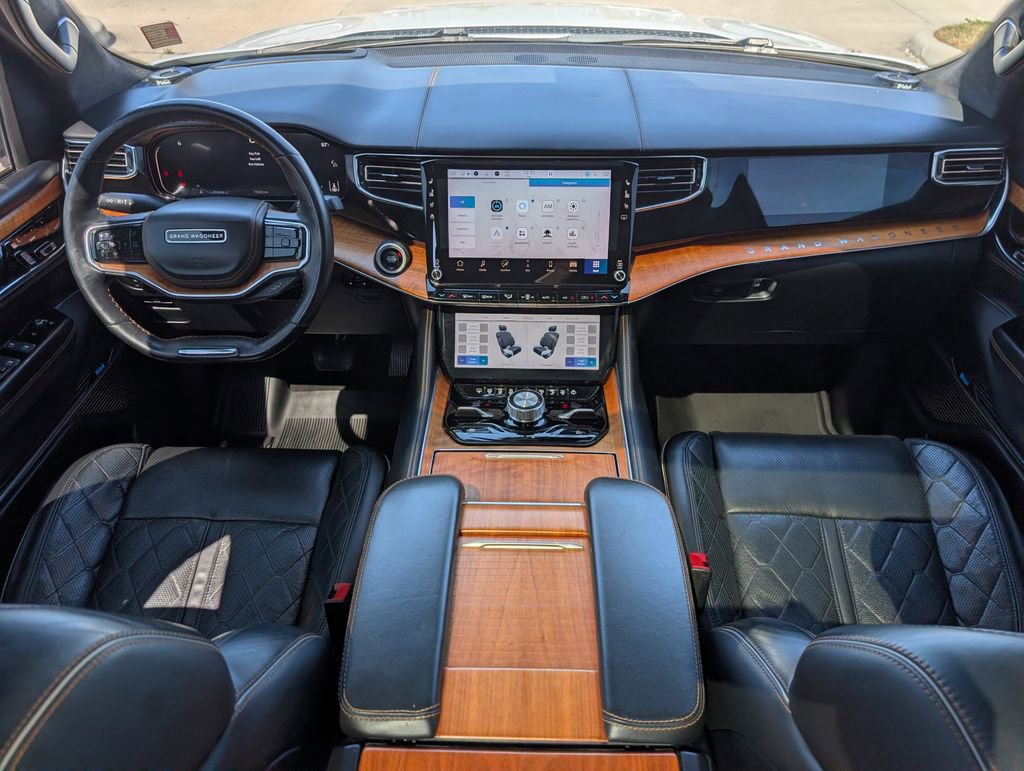 Used 2022 Jeep Grand Wagoneer Series III w/ Rear Seat Video Group 1 image 25