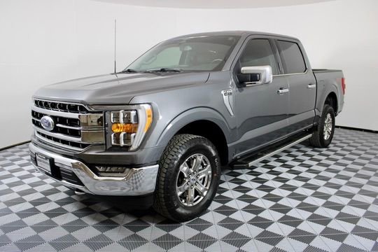 Used 2023 Ford F150 Lariat w/ FX4 Off-Road Package image 4