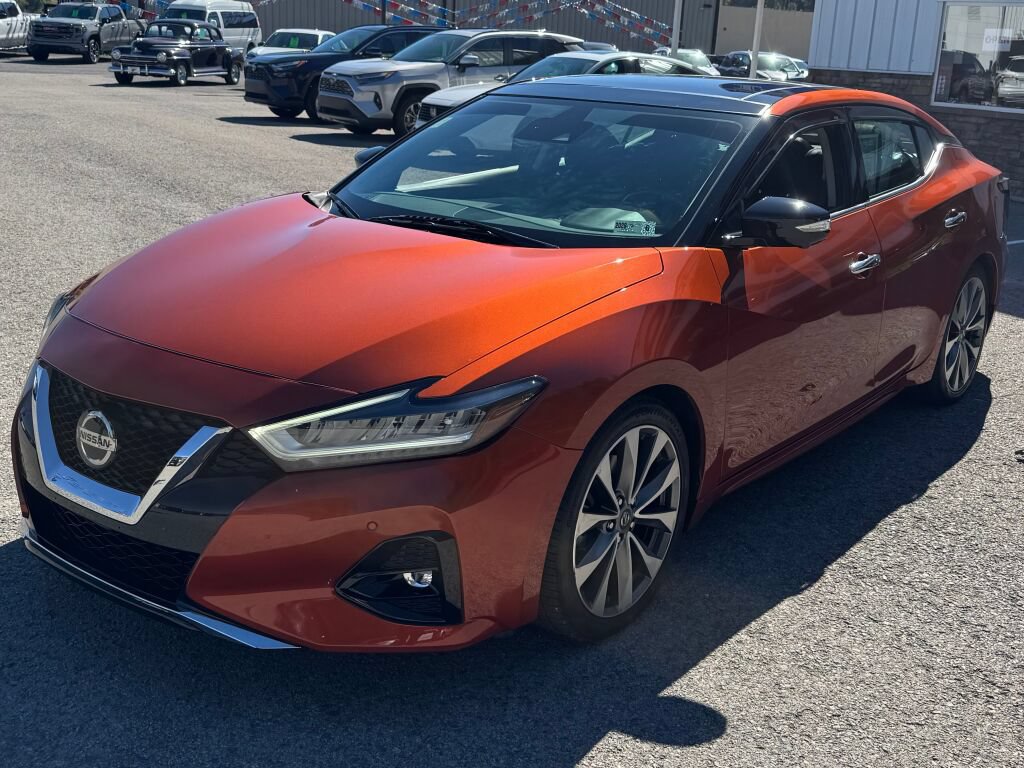 Used 2021 Nissan Maxima Platinum w/ Sport Mat Group FWD image 3