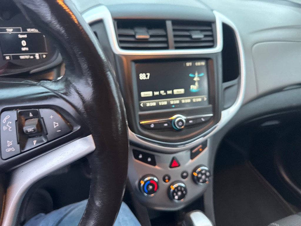 Used 2017 Chevrolet Sonic LT w/ Convenience Package image 13