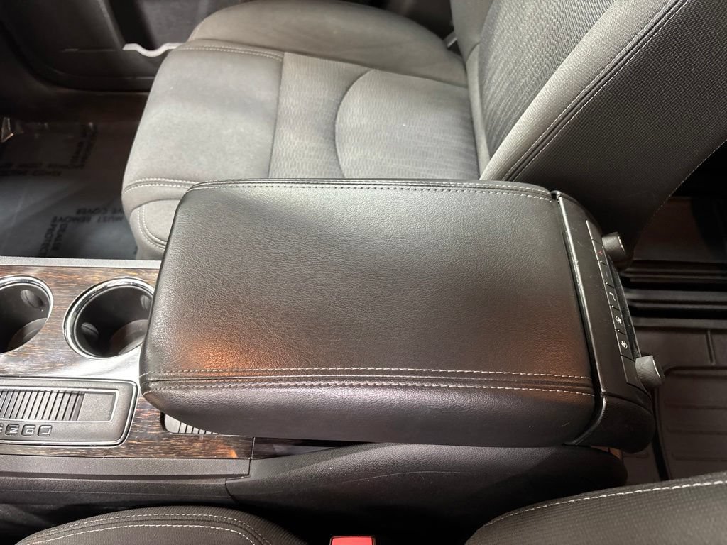 Used 2016 Chevrolet Traverse LT AWD/4WD image 27