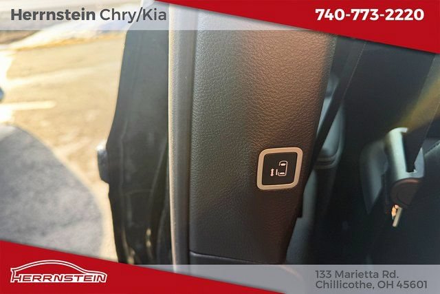 New 2026 Chrysler Voyager LX FWD image 23