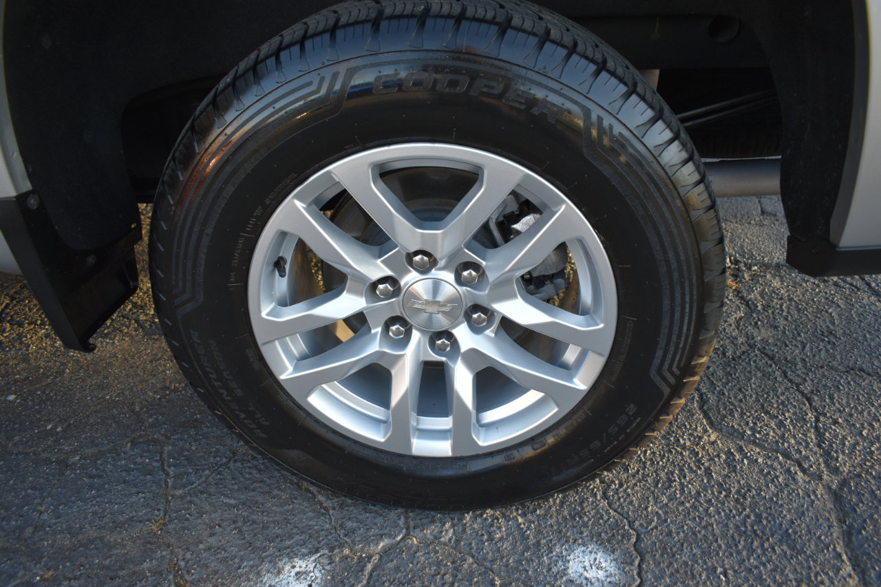 Used 2019 Chevrolet Silverado 1500 LT w/ All-Star Edition image 37