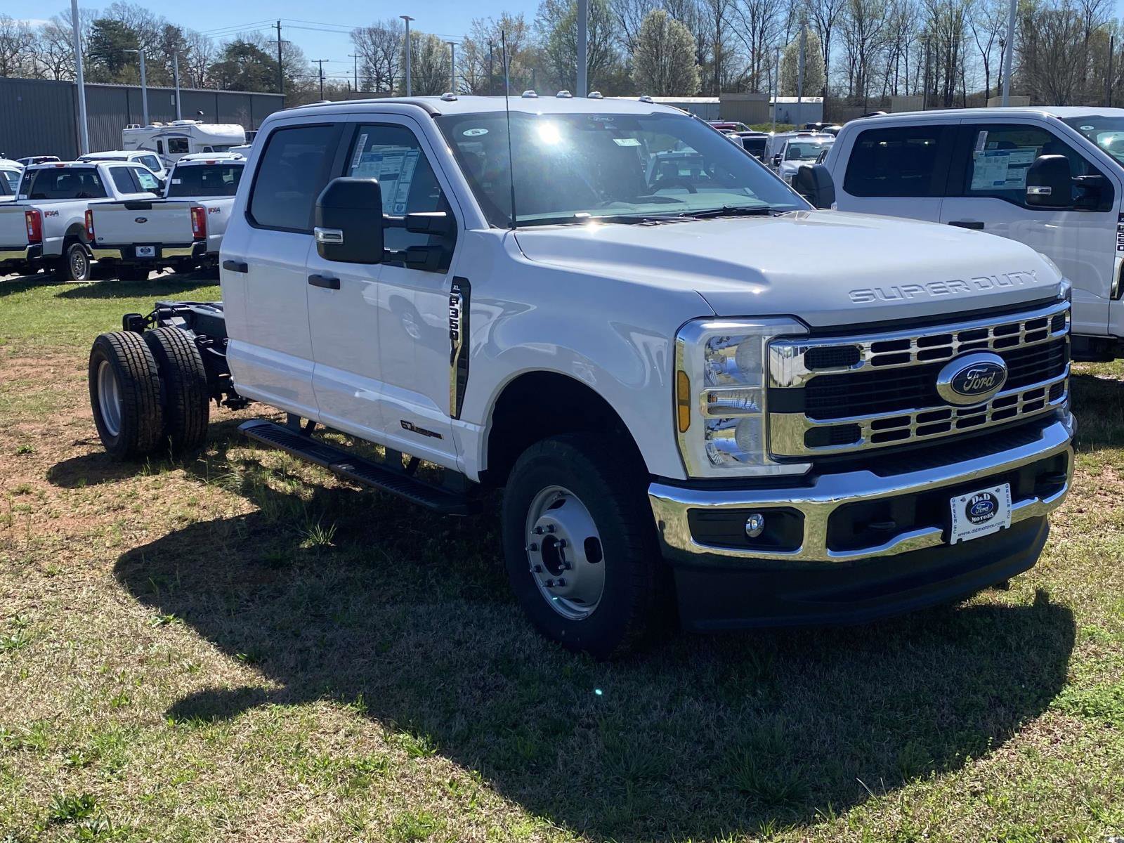 New 2026 Ford F350 XL w/ XL Chrome Package image 1