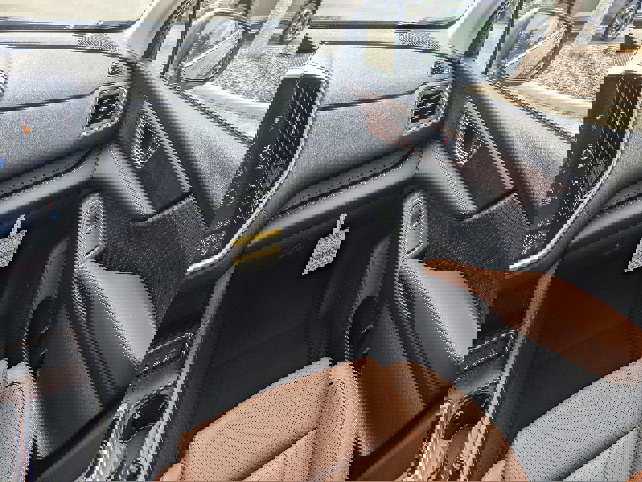 New 2025 Subaru Ascent Touring image 17