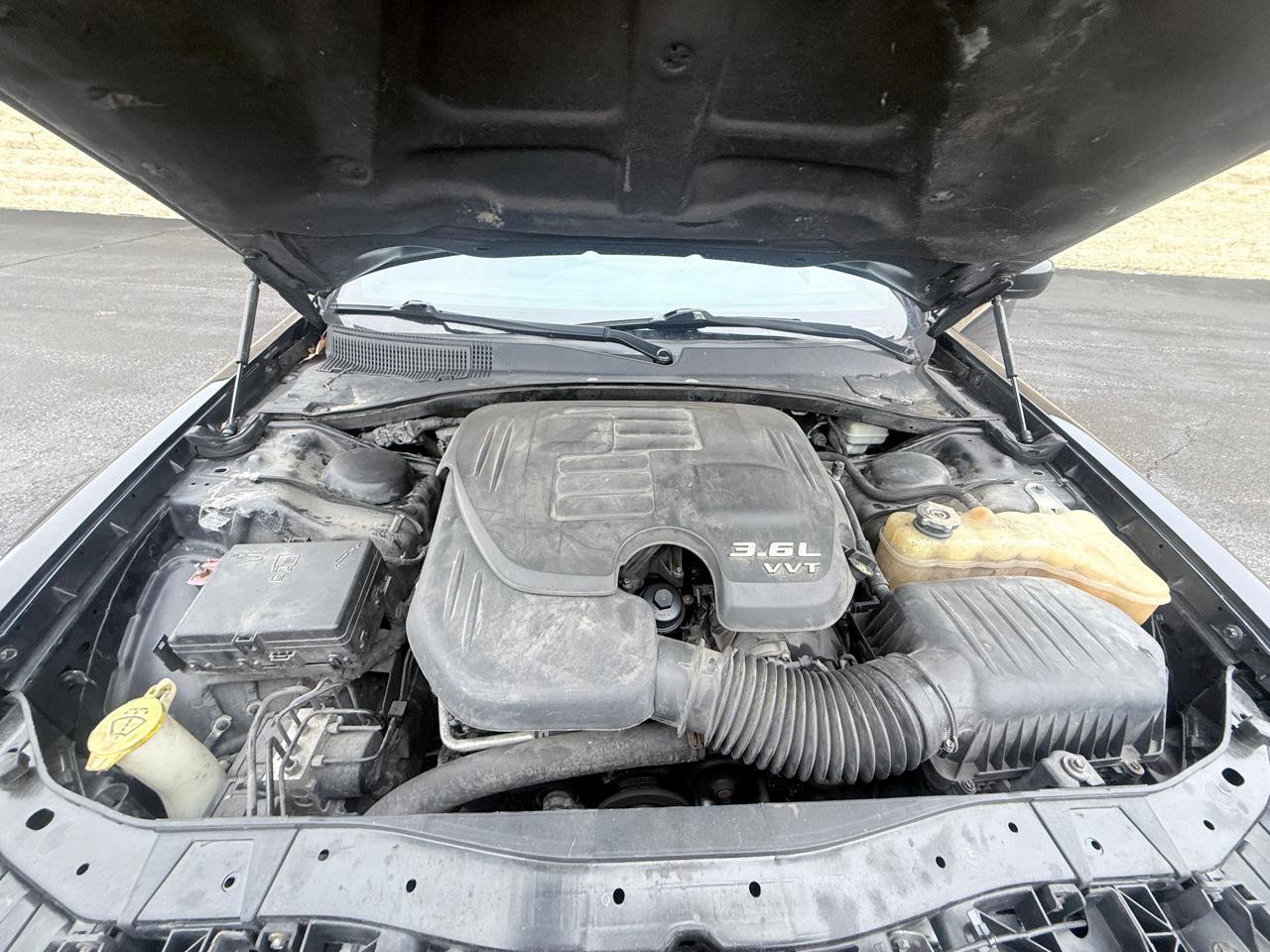 Used 2013 Chrysler 300 S image 16