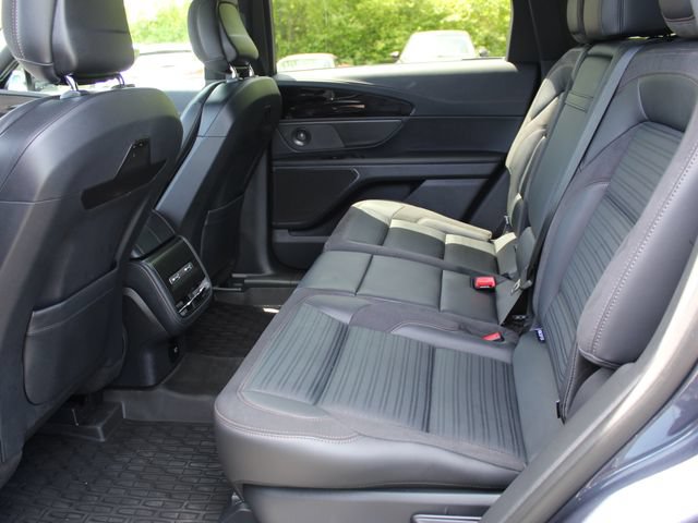 Certified 2024 Lincoln Nautilus Reserve w/ Equipment Group 202A AWD/4WD image 15