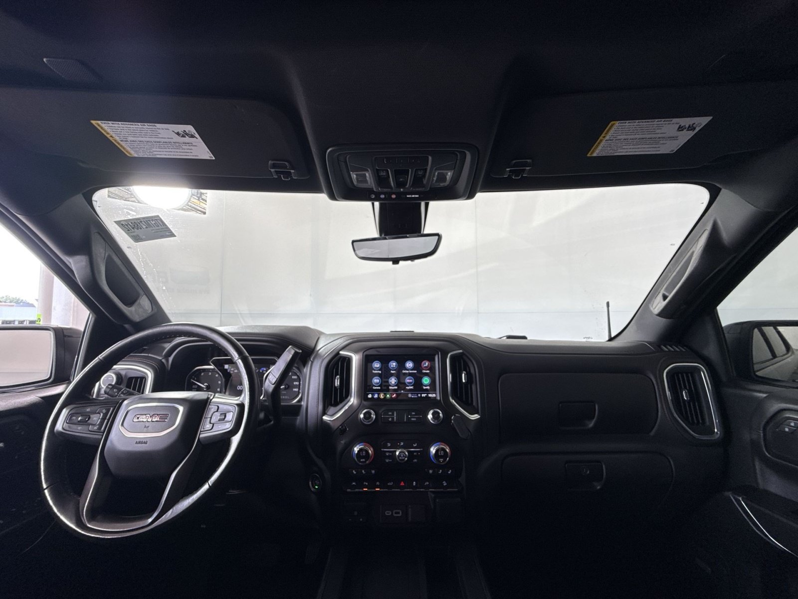 Used 2021 GMC Sierra 1500 AT4 w/ AT4 Premium Package AWD/4WD image 23