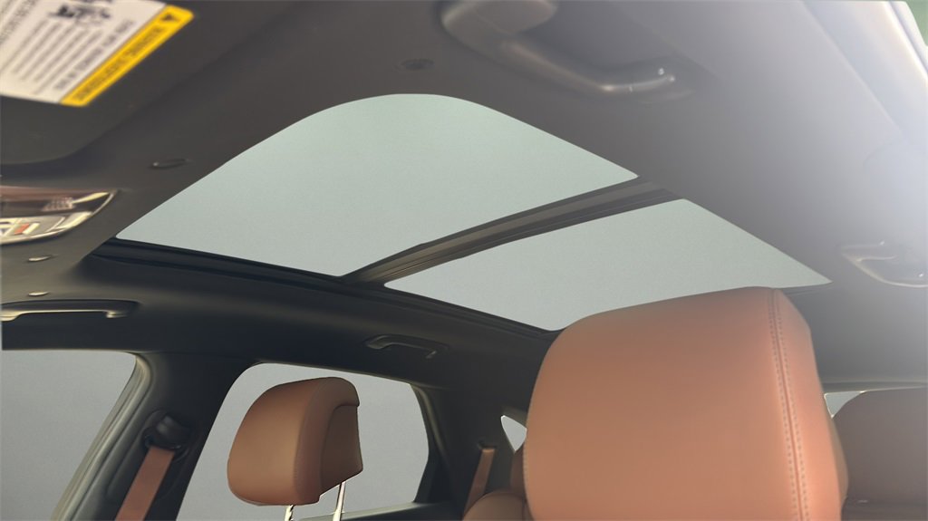 New 2026 Genesis GV70 2.5T Advanced image 15