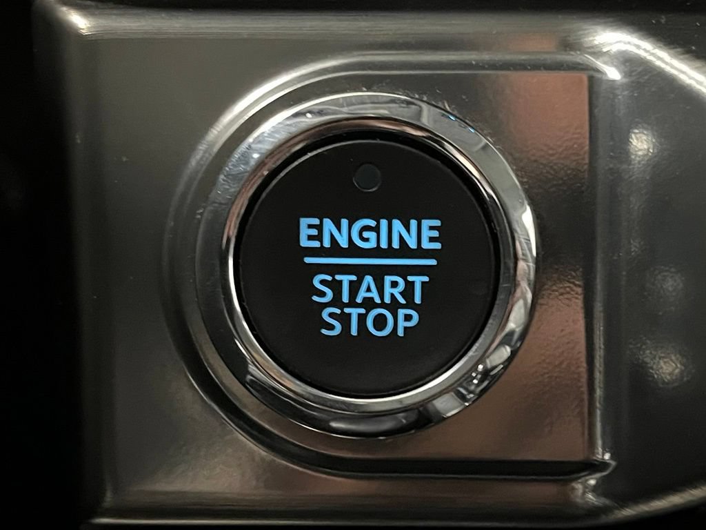 Used 2023 Ford F150 Lariat AWD/4WD image 34