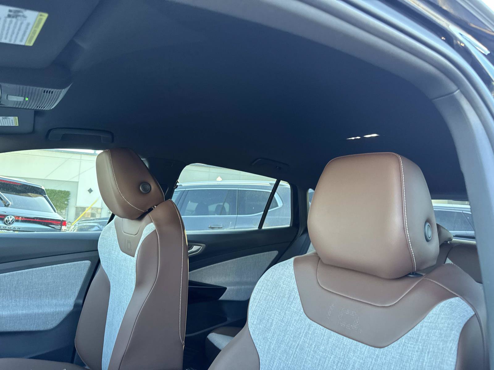New 2026 Volkswagen ID.4 Pro RWD image 15