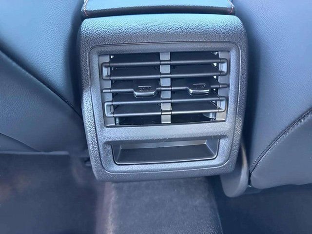 New 2026 Volkswagen GTI SE image 9