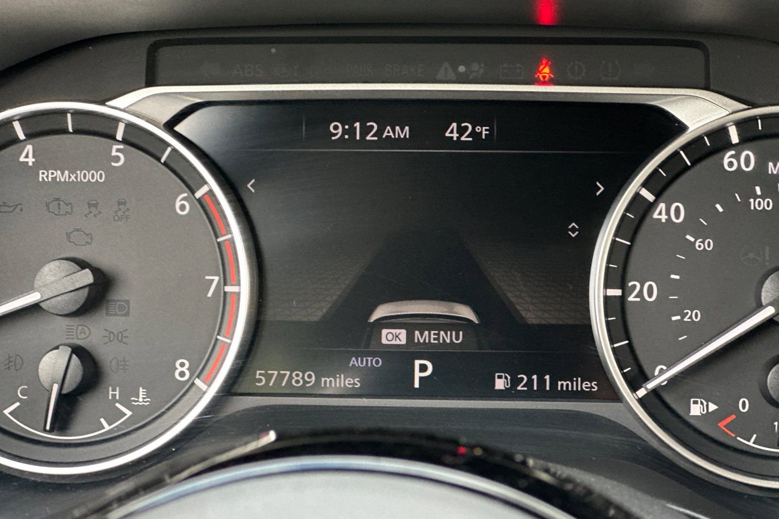 Used 2023 Nissan Rogue SV image 39