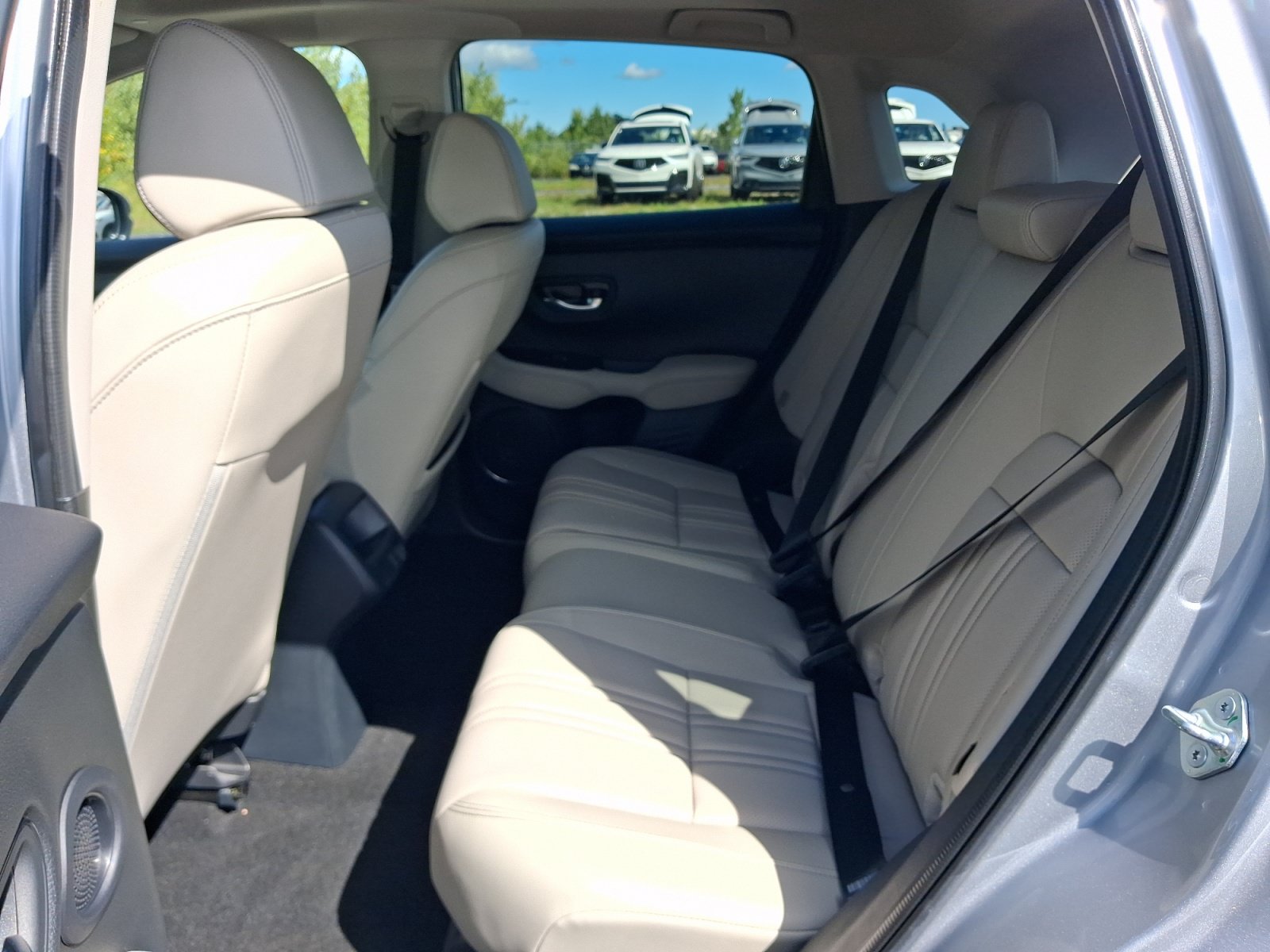Used 2024 Honda HR-V EX-L image 18