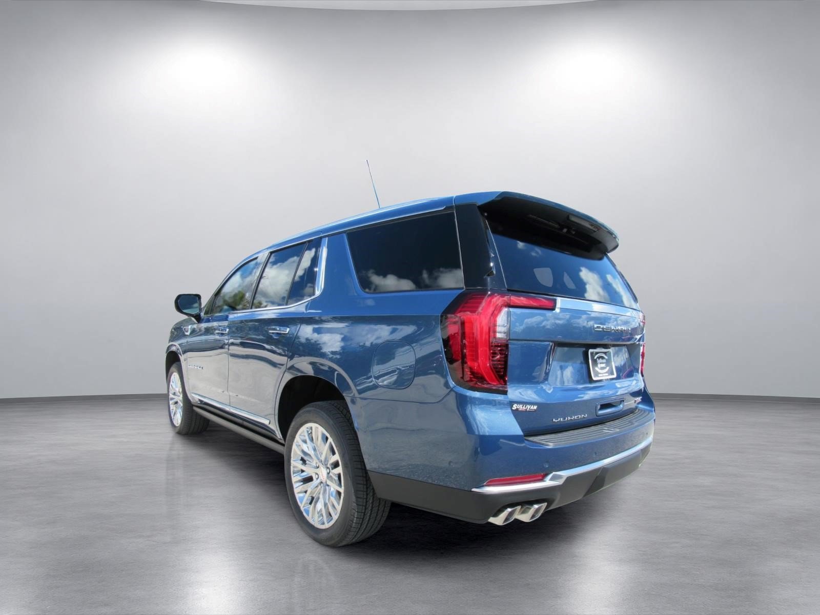 New 2026 GMC Yukon Denali w/ Sun & Power Step Package RWD image 5