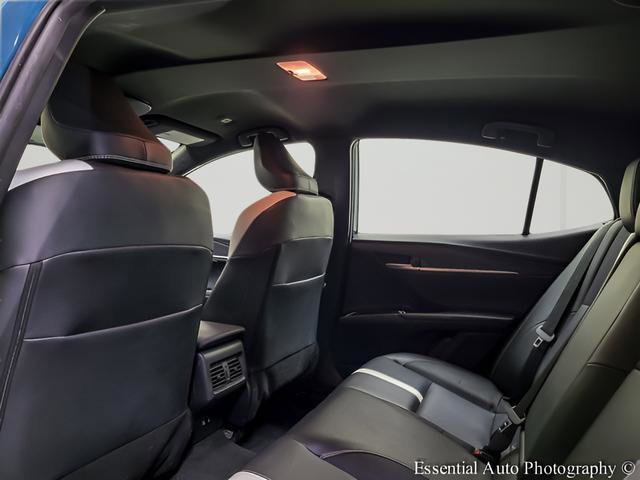 Certified 2025 Toyota Camry SE image 11