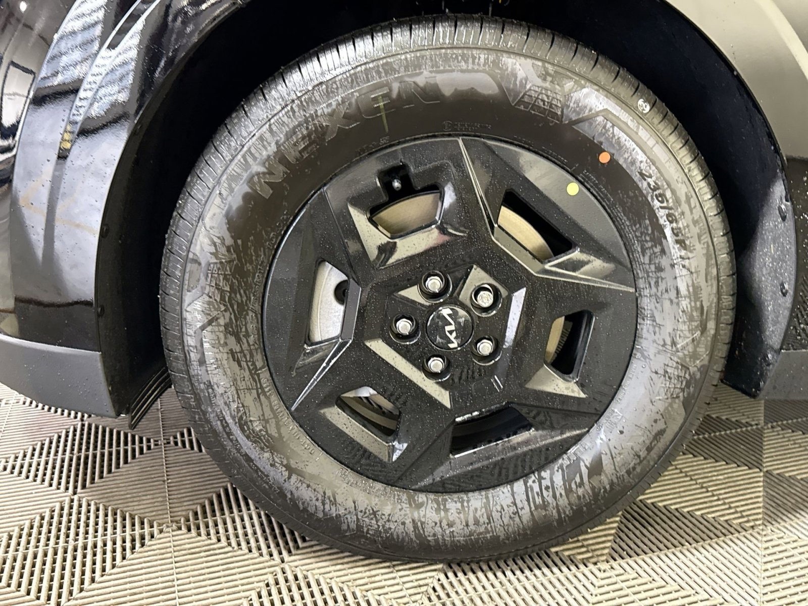 New 2026 Kia Carnival LXS image 12