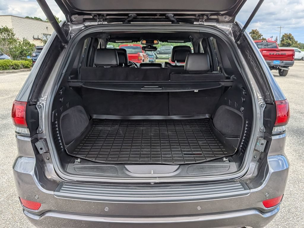 Used 2019 Jeep Grand Cherokee Altitude RWD image 27