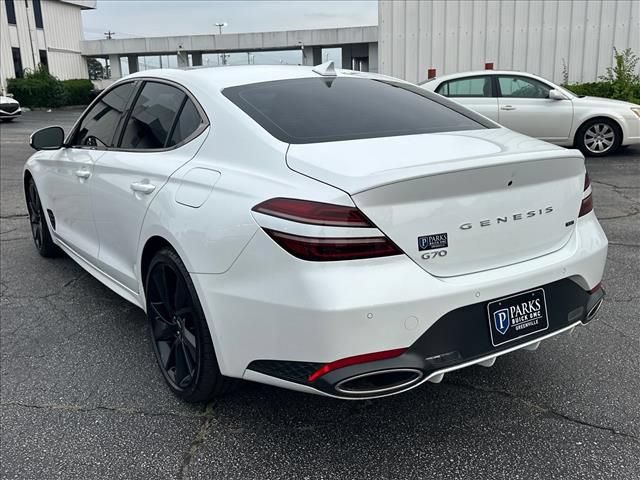 Used 2023 Genesis G70 3.3T image 8