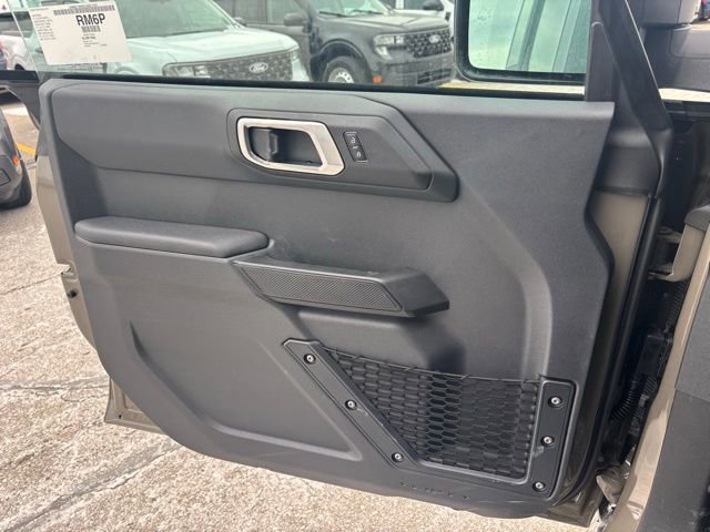 New 2025 Ford Bronco Big Bend w/ Matte Film Protection Package image 18