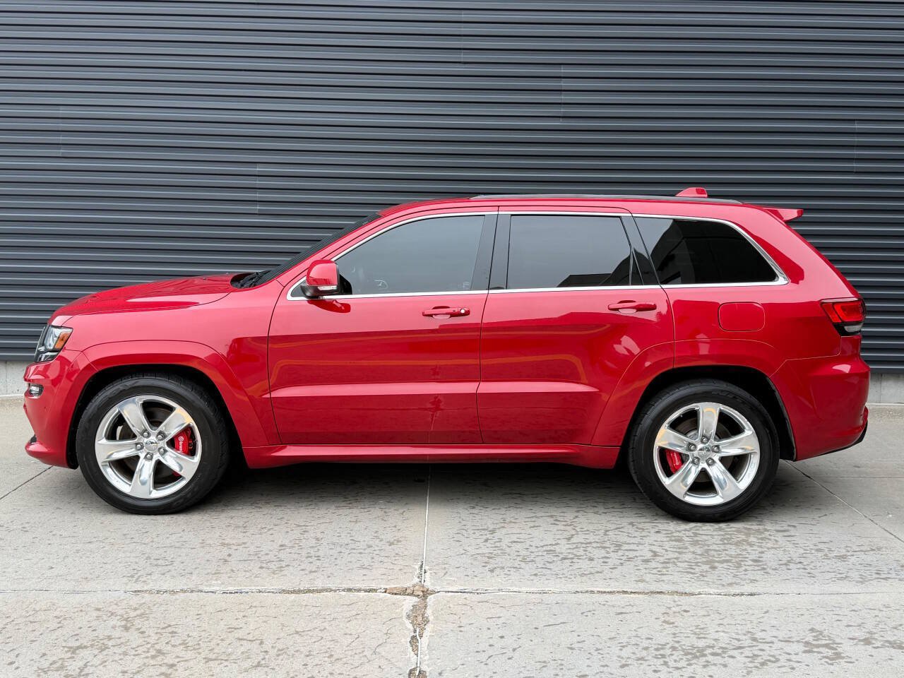 Used 2014 Jeep Grand Cherokee SRT8 w/ Luxury Group II AWD/4WD image 9