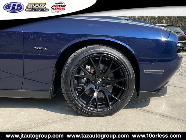 Used 2016 Dodge Challenger R/T Plus RWD image 9