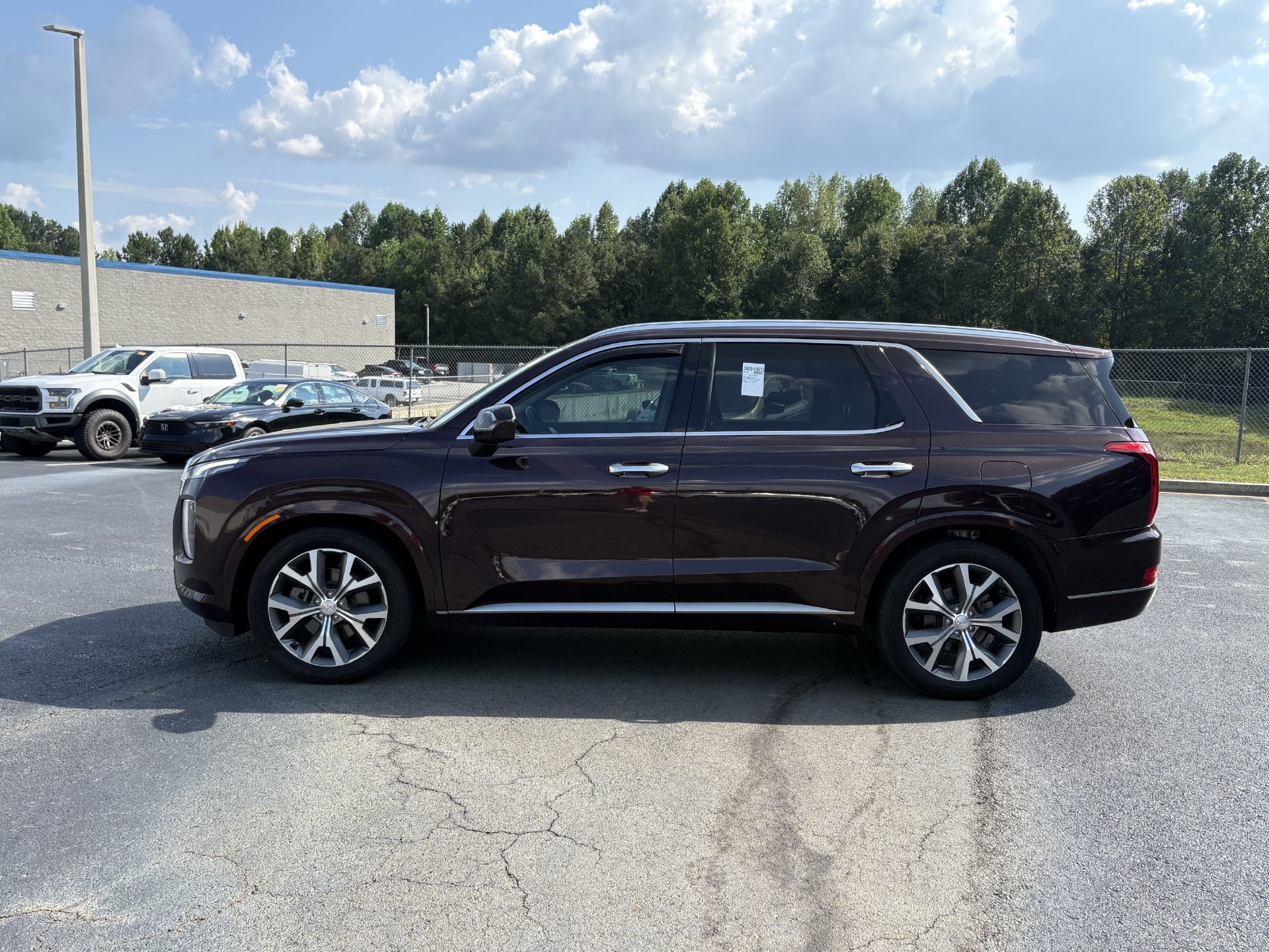 Used 2021 Hyundai Palisade Limited w/ Cargo Package FWD image 17