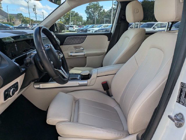 Used 2022 Mercedes-Benz GLB 250 image 24