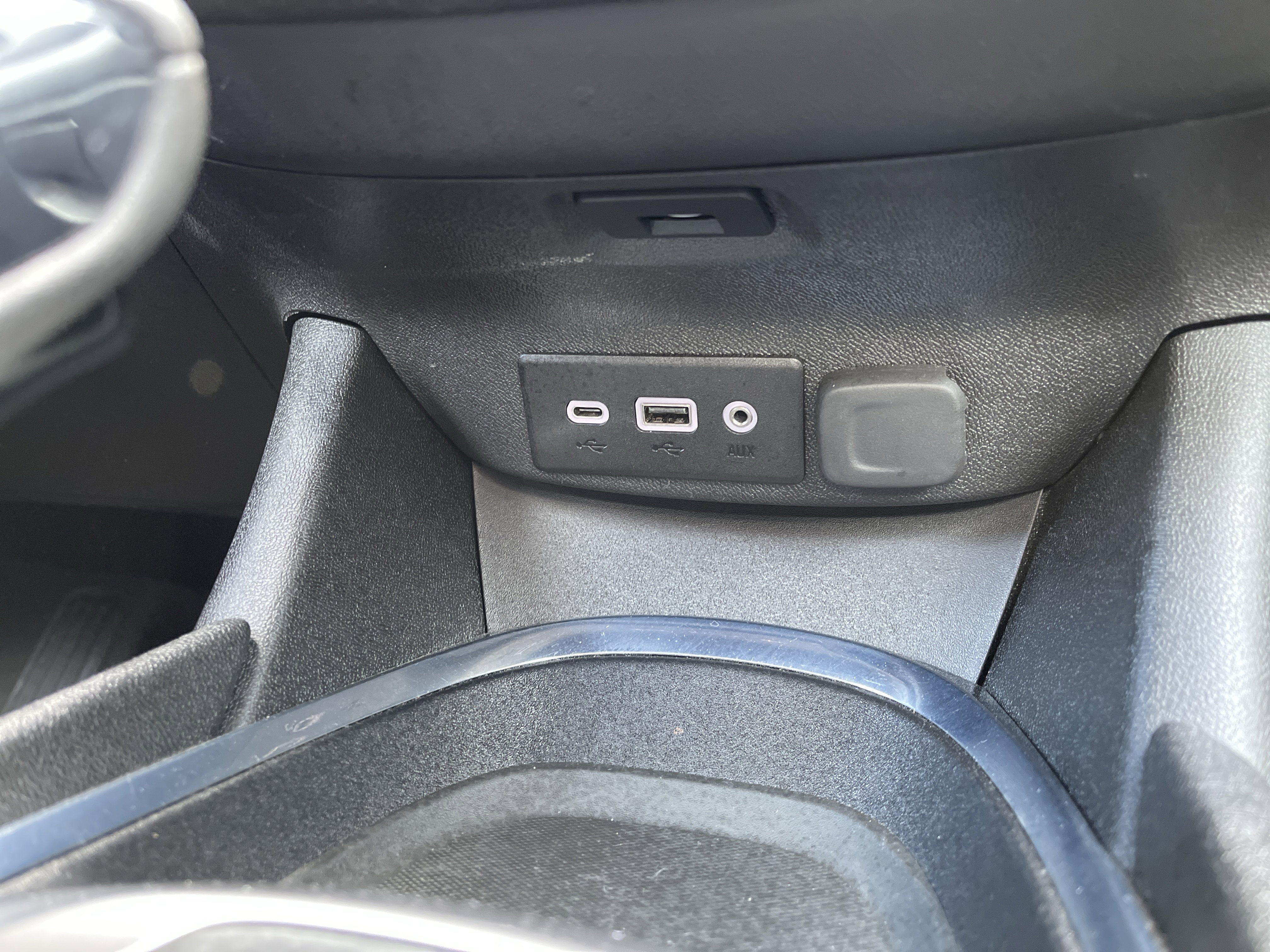 Used 2023 Chevrolet Malibu LT image 30