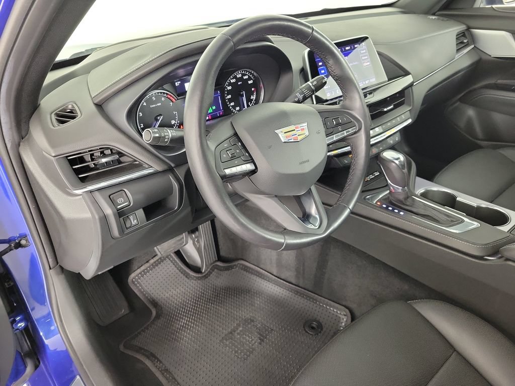 Certified 2023 Cadillac CT4 Premium Luxury RWD image 17