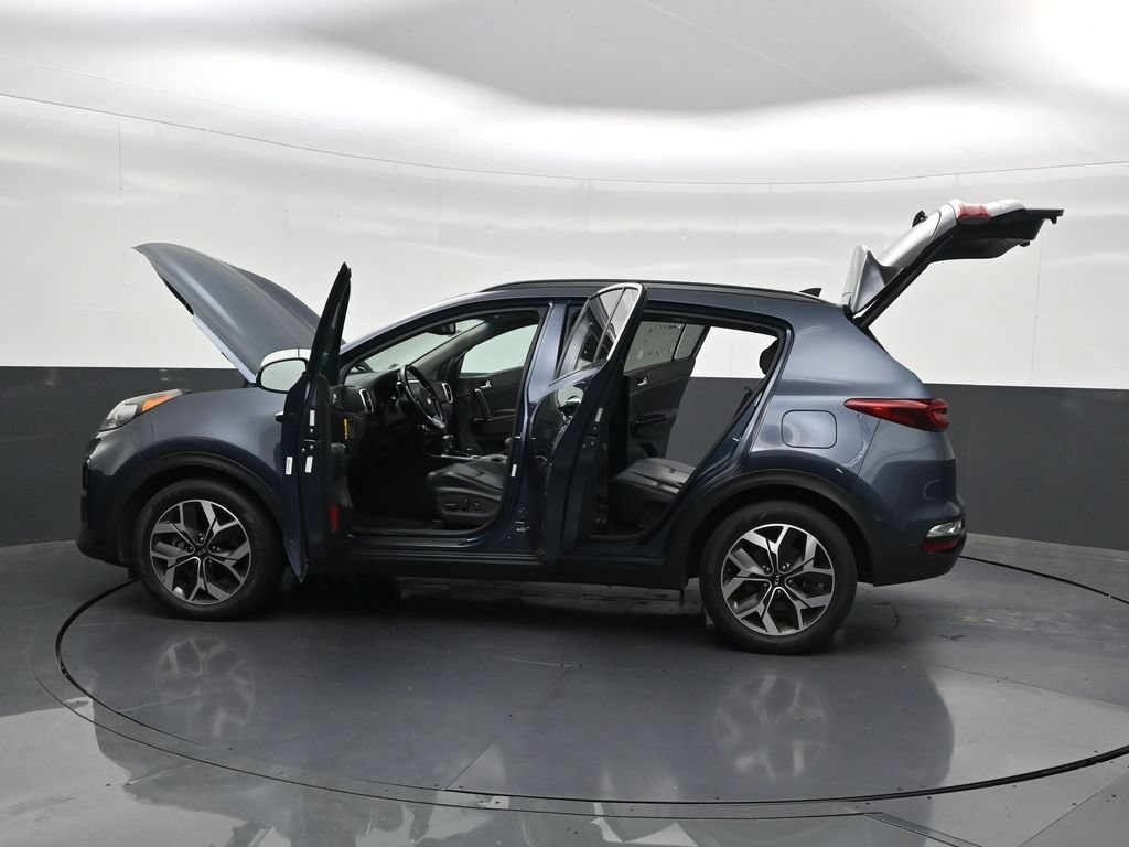 Used 2020 Kia Sportage EX w/ EX Technology Package FWD image 32
