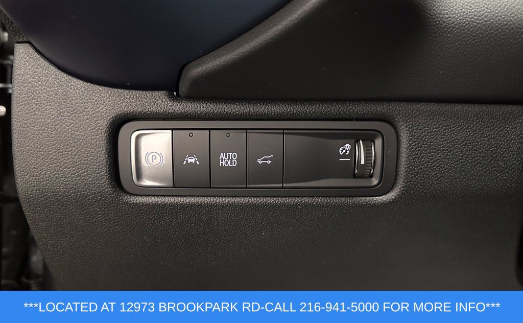 Used 2024 Chevrolet Equinox EV LT w/ LPO, All-Weather Mat Package AWD/4WD image 12