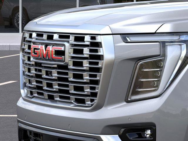 New 2026 GMC Yukon XL Denali w/ Denali Reserve Package image 13