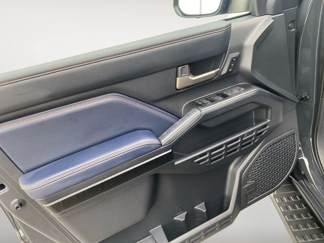 New 2026 Toyota 4Runner Platinum AWD/4WD image 10