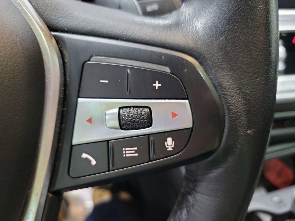 Used 2023 BMW X6 xDrive40i image 45