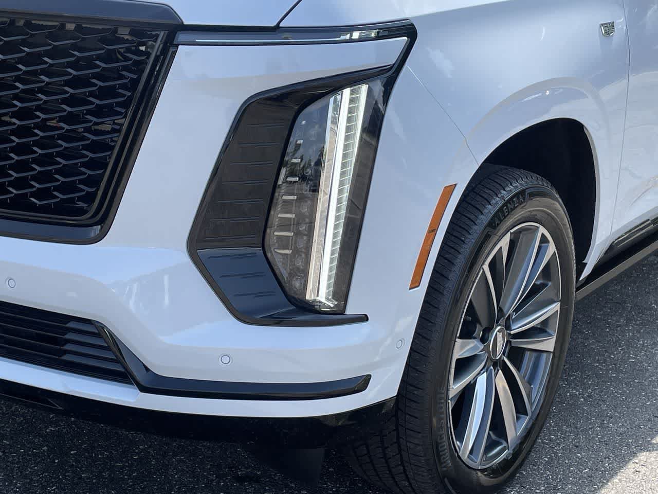 New 2026 Cadillac Escalade Sport AWD/4WD image 38
