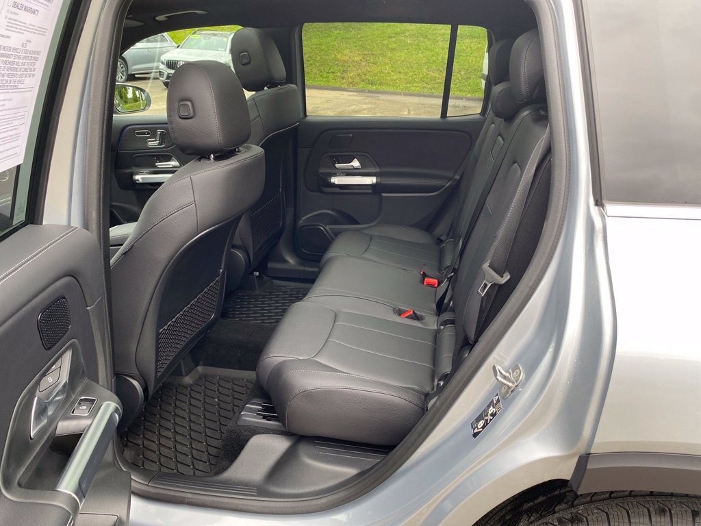 Used 2026 Mercedes-Benz GLB 250 4MATIC image 17