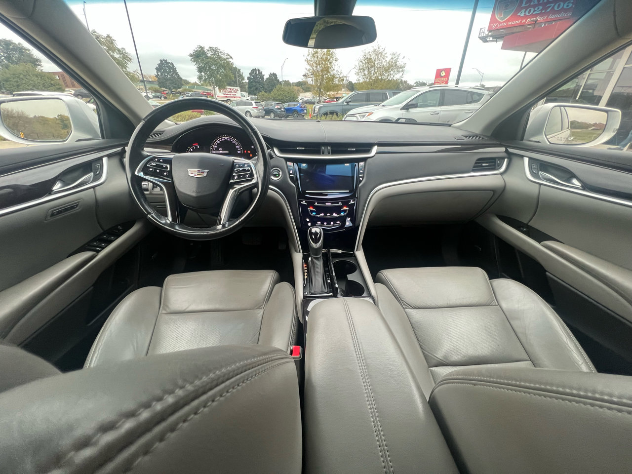 Used 2017 Cadillac XTS Luxury image 11