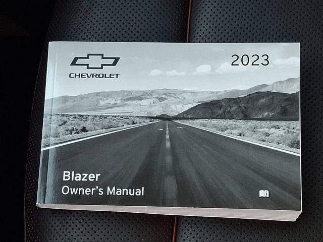 Used 2023 Chevrolet Blazer RS w/ Driver Confidence II Package image 27