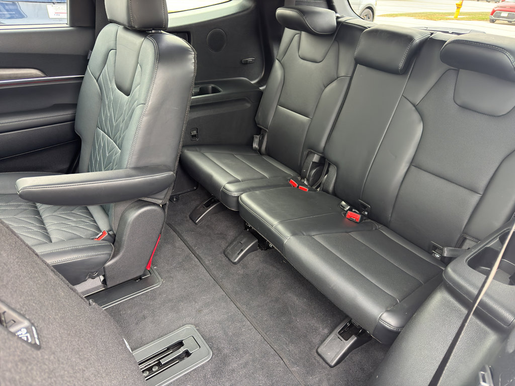 Used 2024 Kia Telluride SX Prestige X-Pro AWD/4WD image 13
