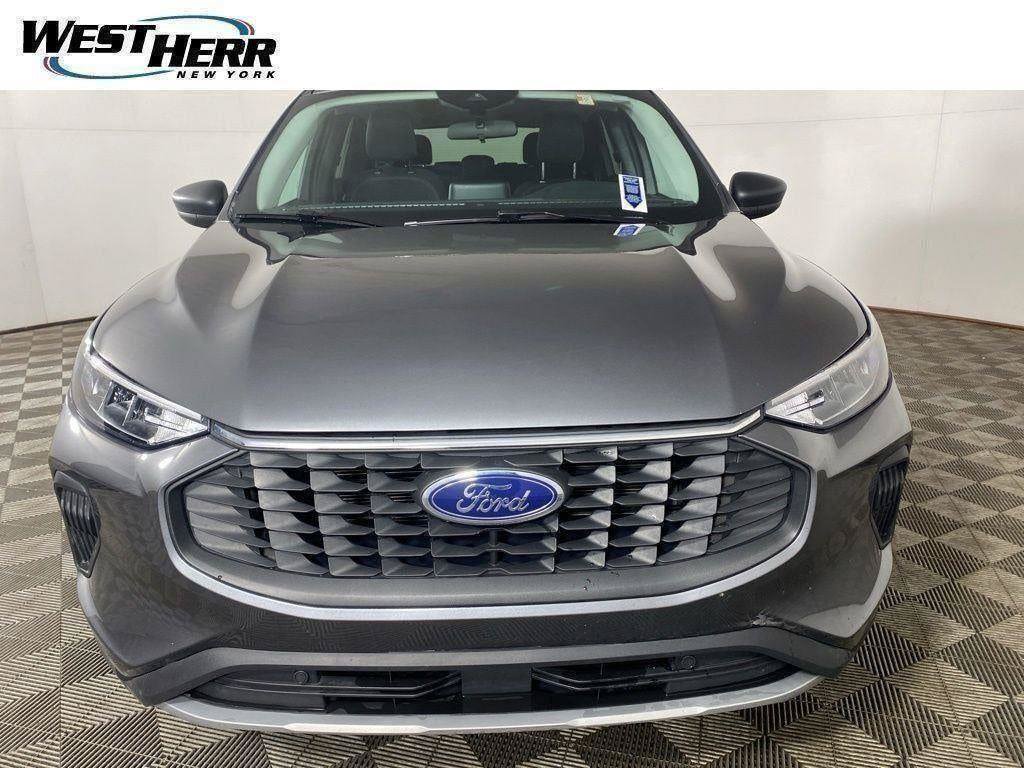 Used 2023 Ford Escape Active AWD/4WD image 55