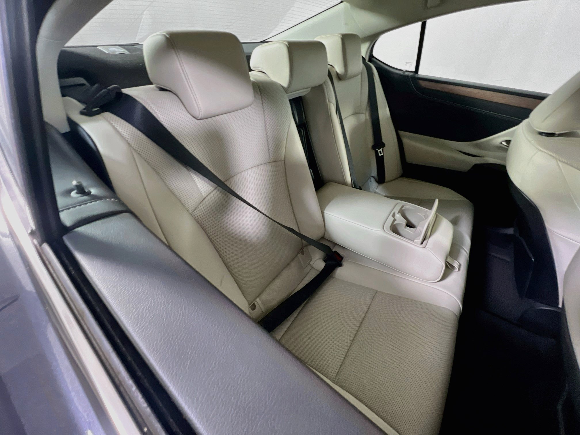 Used 2023 Lexus ES 350 w/ Premium Package FWD image 26