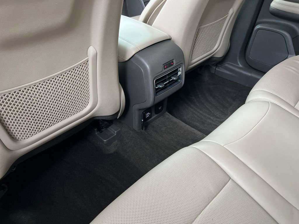 Certified 2020 Lincoln Corsair Reserve w/ Equipment Group 201A image 13